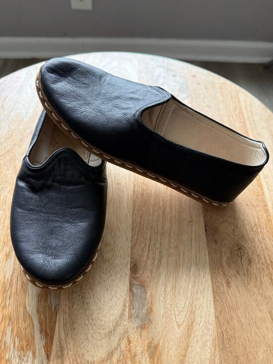 KISA Shoes - KISA Made By Hand Women's black leather slip on shoe, size 27, NEW